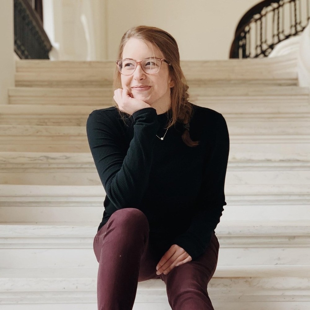 Meet your Posher, Julianna